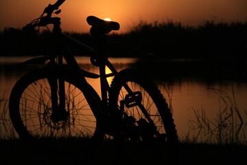 Obraz premium silhouette of a bicycle