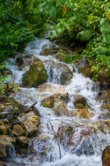 富山県中新川郡上市町の中山から立山の剱岳を望む登山をしている風景 A view of mountain climbing with a view of Tsurugidake in Tateyama from Nakayama in Kamiichi Town, Nakashinagawa County, Toyama Prefecture.