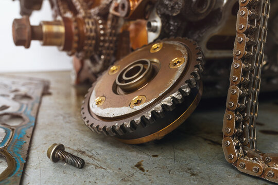 The timing chain has cleaned the teeth on the crankshaft pulley