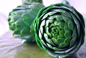 Fototapeta premium close-up on an atichoke green flower