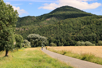 Werratal-Radweg bei Bad Sooden-Allendorf mit Hörne