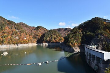 Obraz na płótnie Canvas Setoai valley, Kawamata dam, autumn season