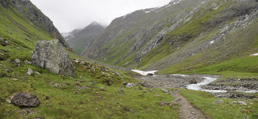 Iseltrail Hochgebirgs-Etappe: Unweit der Clarahütte