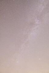 niebo nocą, gwiazdy i spadające gwiazdy © Arkadiusz