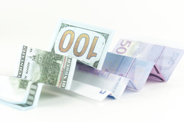 dollar and Euro notes in the form of a growth chart