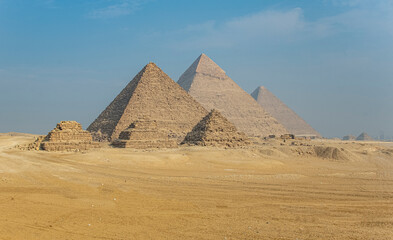 Obraz na płótnie Canvas Giza Pyramids and Sphinx in Cairo Egypt ancient Egyptian civilization landmark