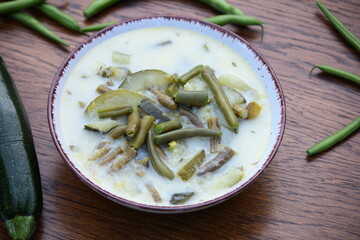 Green bean and zucchini soup 