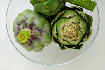 artichokes in bowl