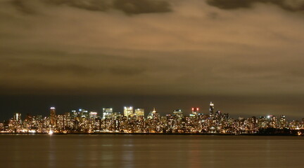 Fototapeta na wymiar Downtown night scene, Vancouver, British Columbia, Canada