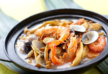 Delicious Chinese cuisine, seafood pot
