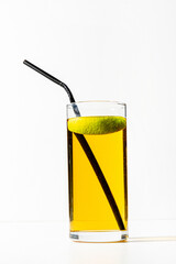 iced tea with fresh llime