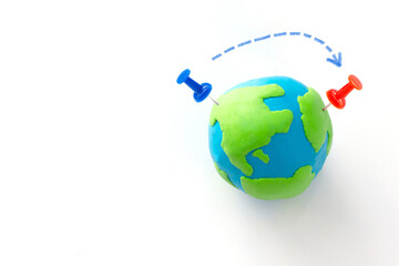 Travel dotted line tracing from start to destination push pin point