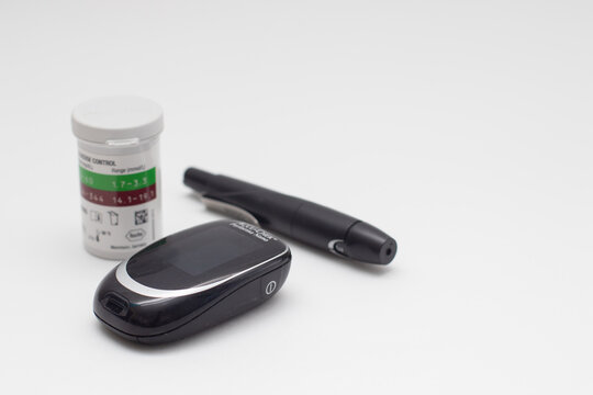 Accu chek. Kit for Glucose test blood from finger.