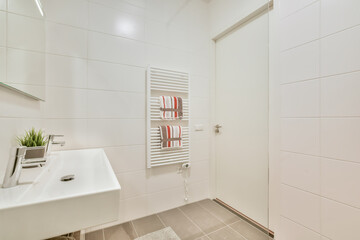 Fototapeta na wymiar Interior design of beautiful and elegant bathroom