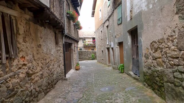 Historical alley in the medieval village La Alberca
