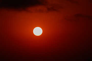 sun red in the sky