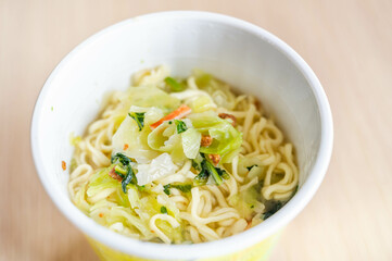 カップ麺　タンメン