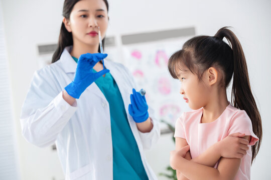 female doctor injection for a girl