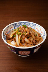バラ焼き丼