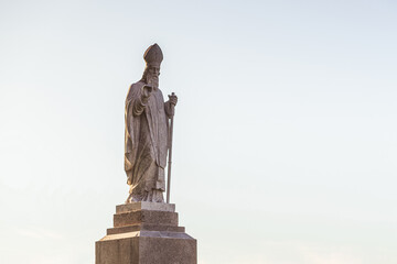 saint patrick statue in Ireland - obrazy, fototapety, plakaty