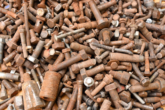 Bulones Tornillos Tuercas Oxidados Viejos