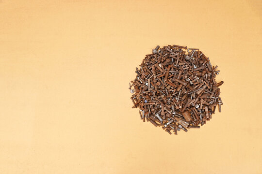 Bulones Tornillos Tuercas Oxidados Viejos