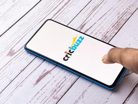 Assam, india - Augest 15, 2020 : Cricbuzz a sports news website logo on phone screen.