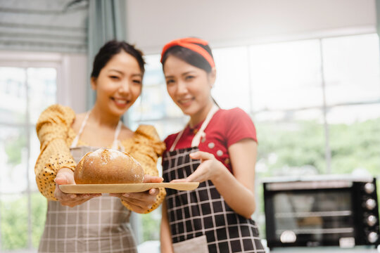 Vlogger or blogger influencer small business broadcast concept