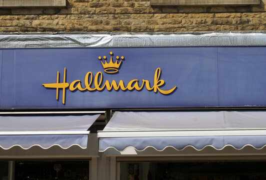 Brighouse, West Yorkshire, United Kingdom - 21 July 2021: Sign And Logo Above A Hallmark Card And Gift Store In Brighouse Town Centre