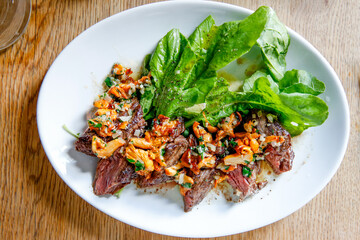 steak with vegetables