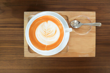 tea or hot tea or milk tea