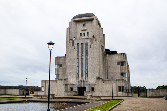 Radio Kootwijk, main transmitter building