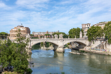 Fototapeta na wymiar vittorio emanuele II bridge in Rome