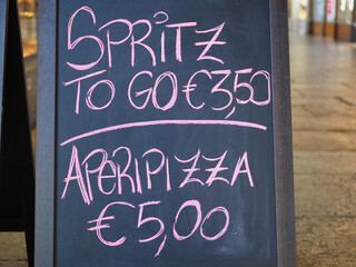 spritz to go and aperipizza