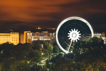 Budapest Eye Ferris Wheel - 451083014