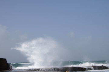 falls from the air