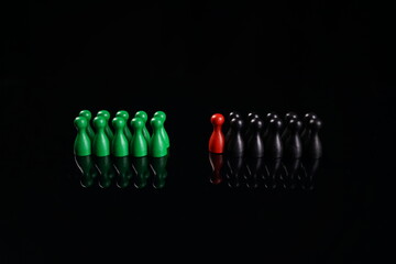 3 Gruppen, grün, rot, schwarz - Kooperation mit schwarz