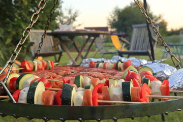 gril, szaszłyki, ognisko, grill with food