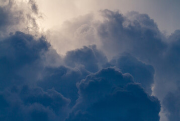 Fototapeta premium Thunderheads Form at Sunset