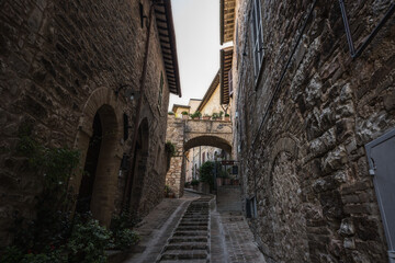 Fototapeta na wymiar Panorama of the wonderful streets of Spello