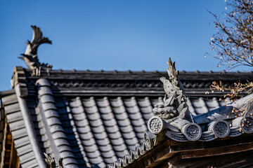 日本の美 屋根の上のシャチ © KOMAKI JUN