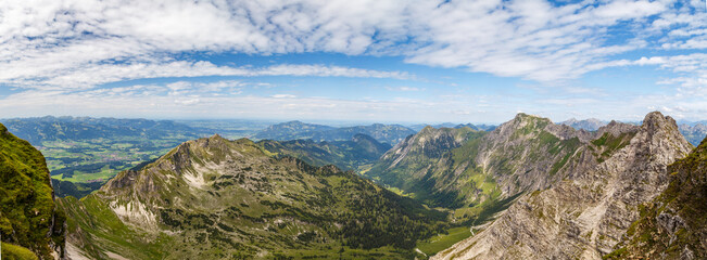 Fototapeta na wymiar Blick vom Nebelhorn