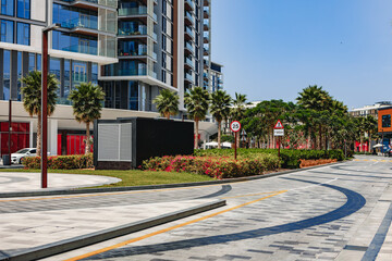Fototapeta premium Urban road cityscape of Dubai at daytime