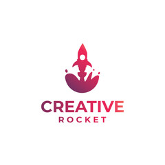Obraz premium Creative rocket logo design, jet logo, flying rocket design, gradient rocket concept, rocket liquid design