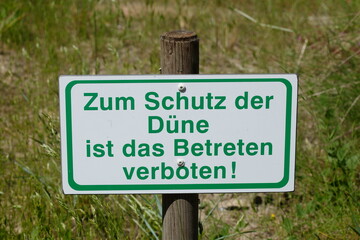 Schild Dünenflächen nicht betreten, betreten verboten, Deutschland Europa