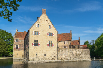 Naklejka premium Teilansicht von Burg Vischering in Lüdinghausen, Nordrhein-Westfalen