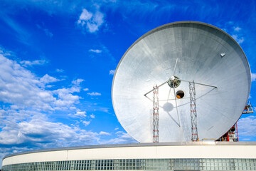earth communication area in raisting