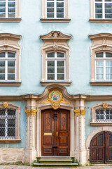 Fototapeta na wymiar Das Kapitelshaus am Münsterplatz in der Altstadt von Schwäbisch Gmünd, Baden Württemberg