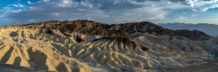ZABRISKIE POINT PANORAMA DEATH VALLEY NP