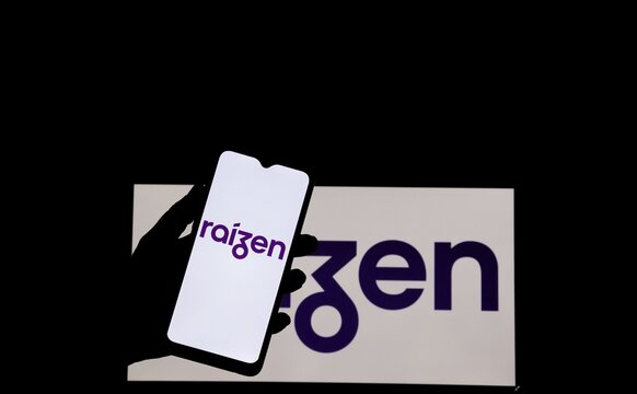 Bahia, Brazil - August 13, 2021: Raízen Logo On Smartphone Screen. Raízen Is An Integrated Energy Company From Brazil.